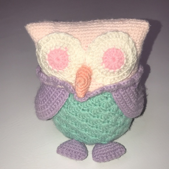 Knitted owl - Picture 1 of 3